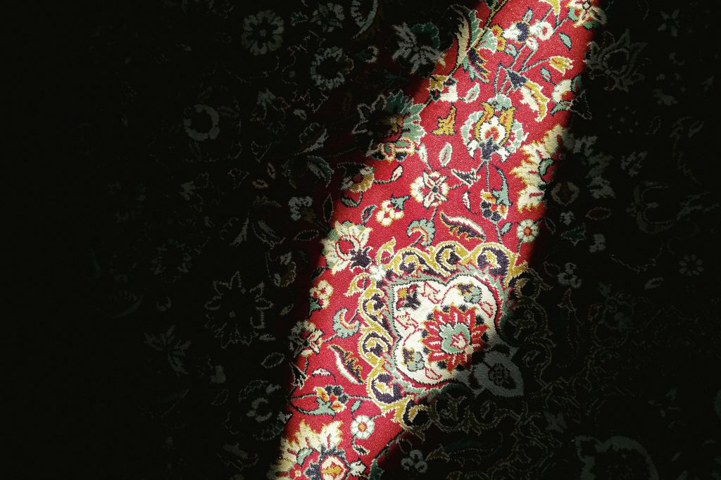 det orientalske teppet: hva ligger under føttene&nbsp;våre?